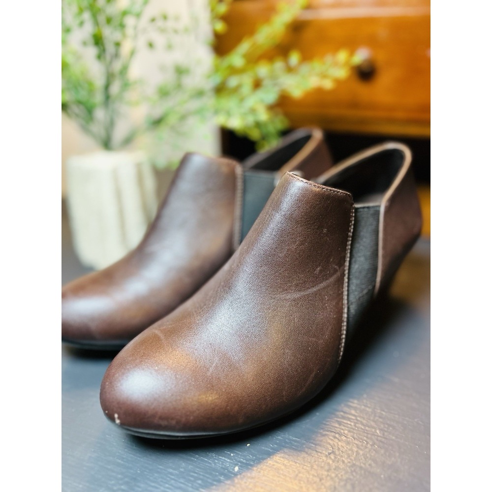 Vionic Booties Stanton Womens 6‎ Wedge Brown Leather Comfort Shoes